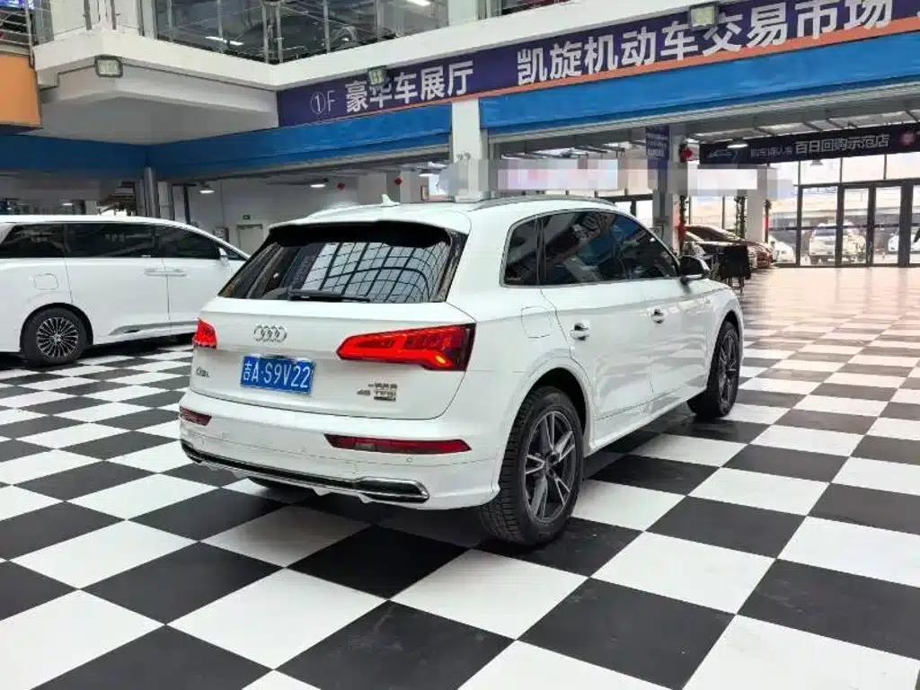 Audi Q5L 2018 40 TFSI Luxury Fashion Edition (National V Emission Standard) — миниатюра 7