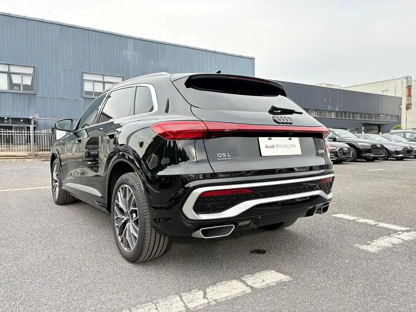Audi Q5L 2026 2.0T Exclusive Edition for Million Users — миниатюра 7