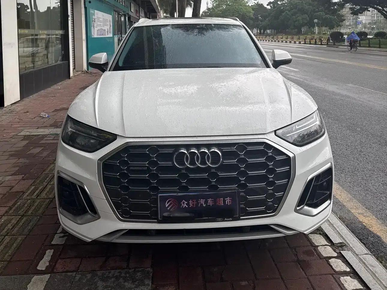 Audi Q5L 2021 40 TFSI Fashion Dynamic Edition — миниатюра 2