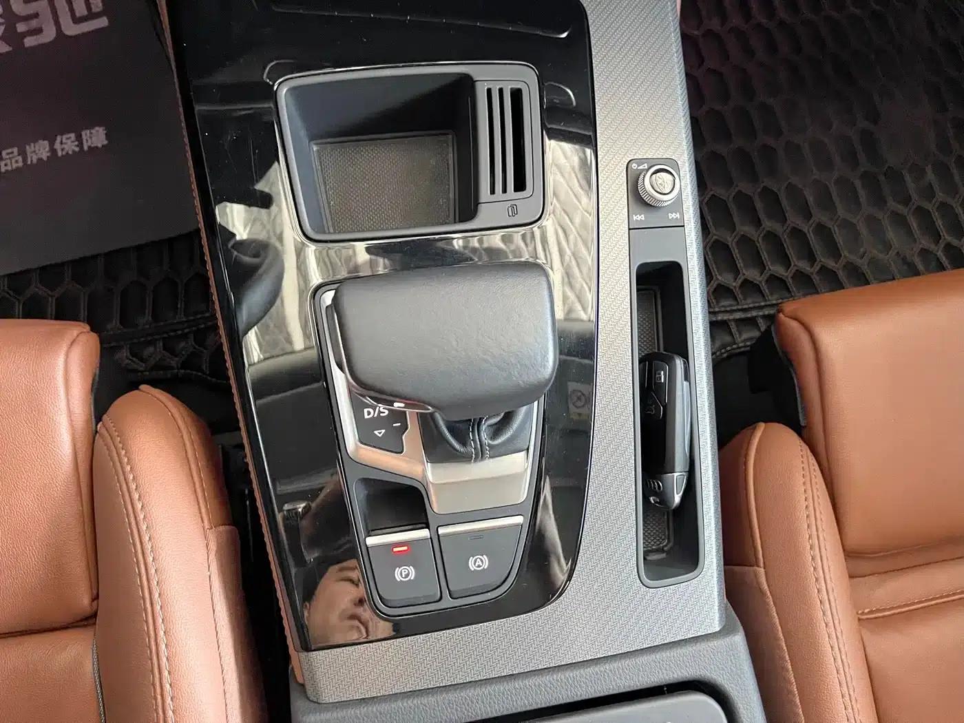 Audi Q5L 2022 Facelift 40T Luxury Dynamic — миниатюра 16