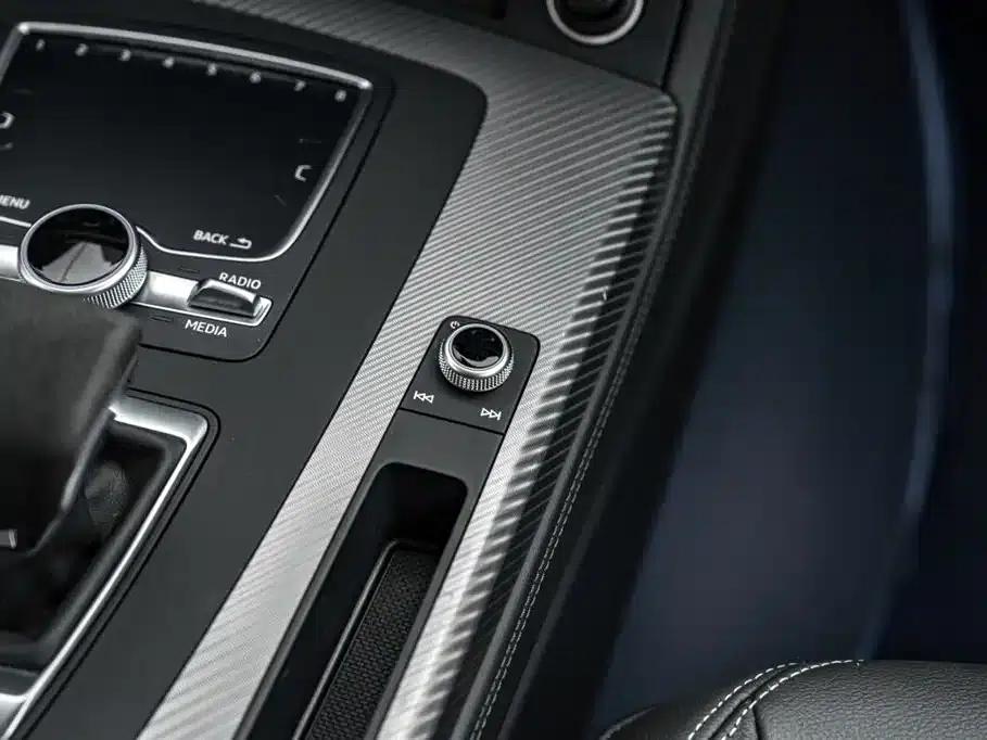 Audi Q5L 2020 45 TFSI Premium Fashion Edition — миниатюра 28