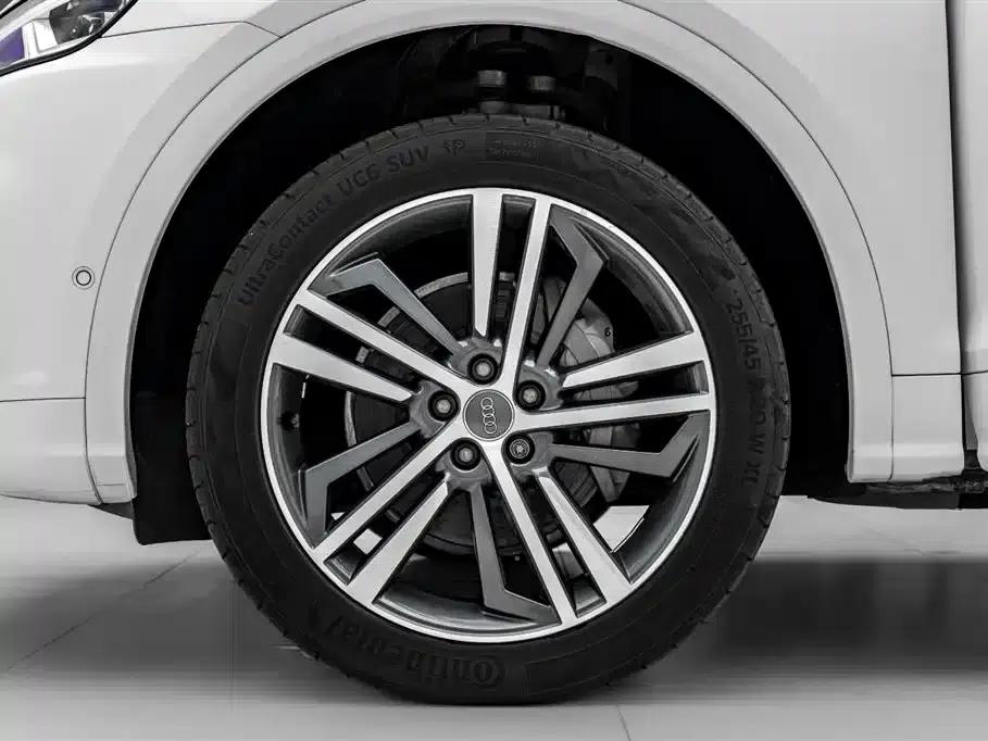 Audi Q5L 2020 45 TFSI Premium Fashion Edition — миниатюра 35