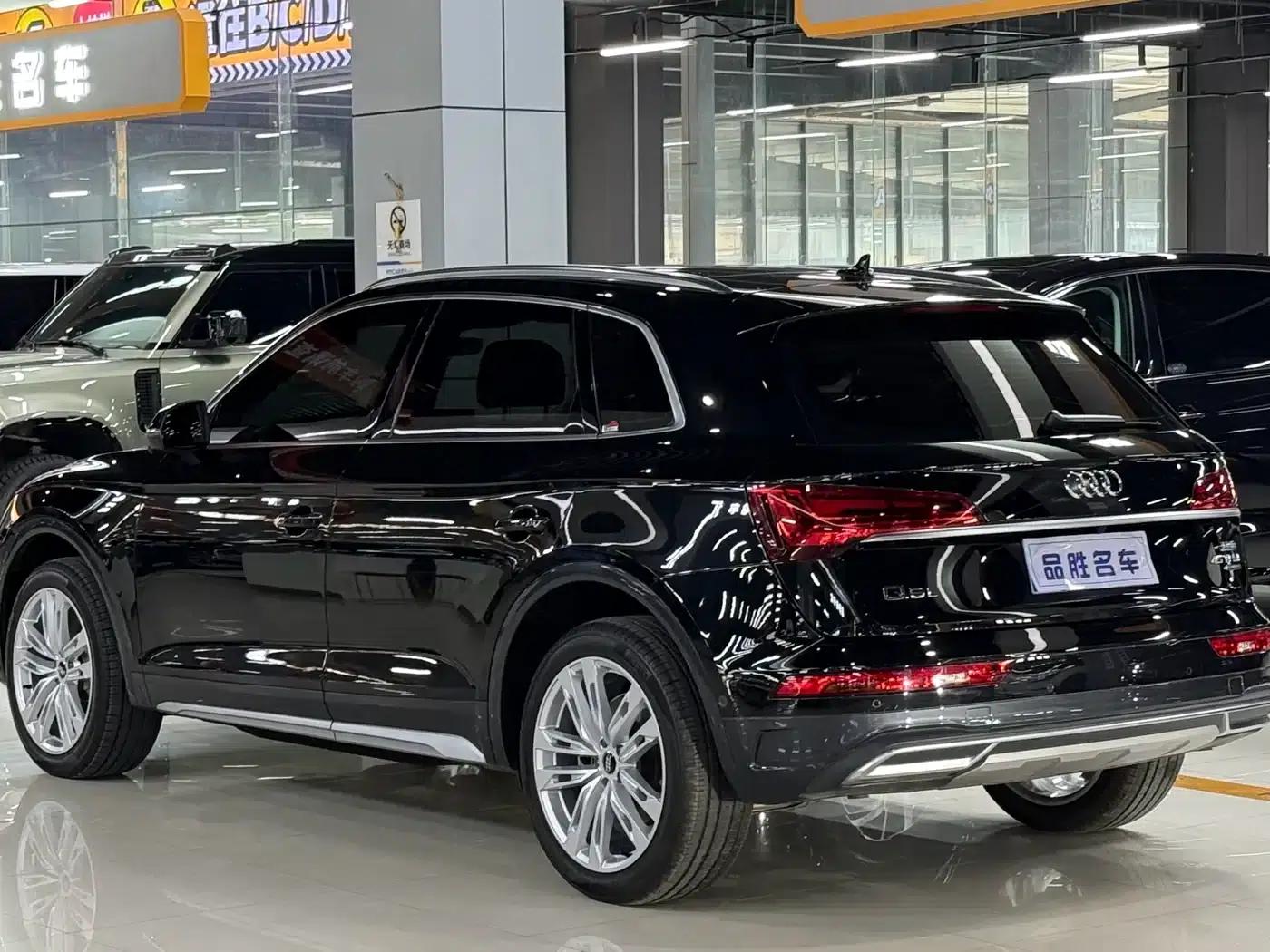 Audi Q5L 2022 40T Luxury Elegance — миниатюра 3