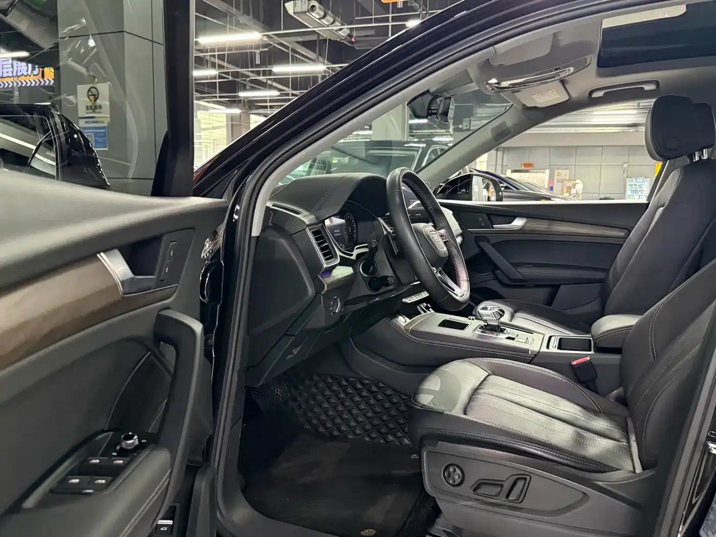 Audi Q5L 2022 40T Luxury Elegance — миниатюра 8