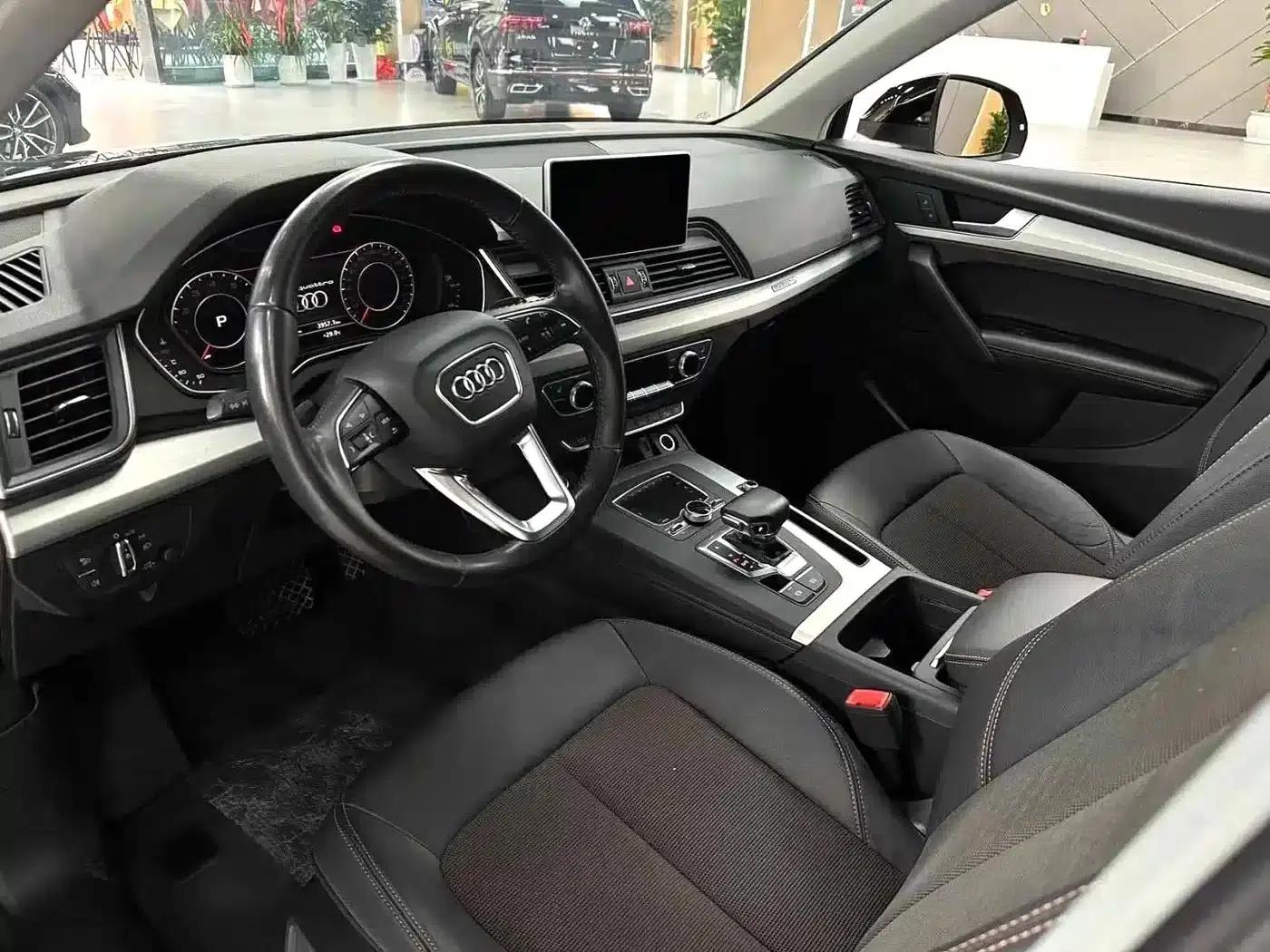 Audi Q5L 2018 40 TFSI Luxury Fashion Edition (National V Emission Standard) — миниатюра 4