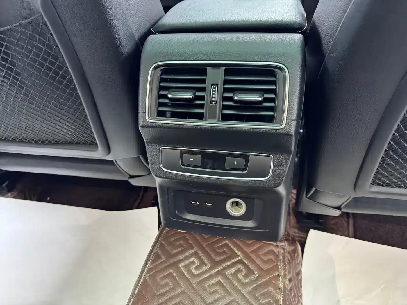 Audi Q5L 2020 40 TFSI Luxury Progressive Edition — миниатюра 14