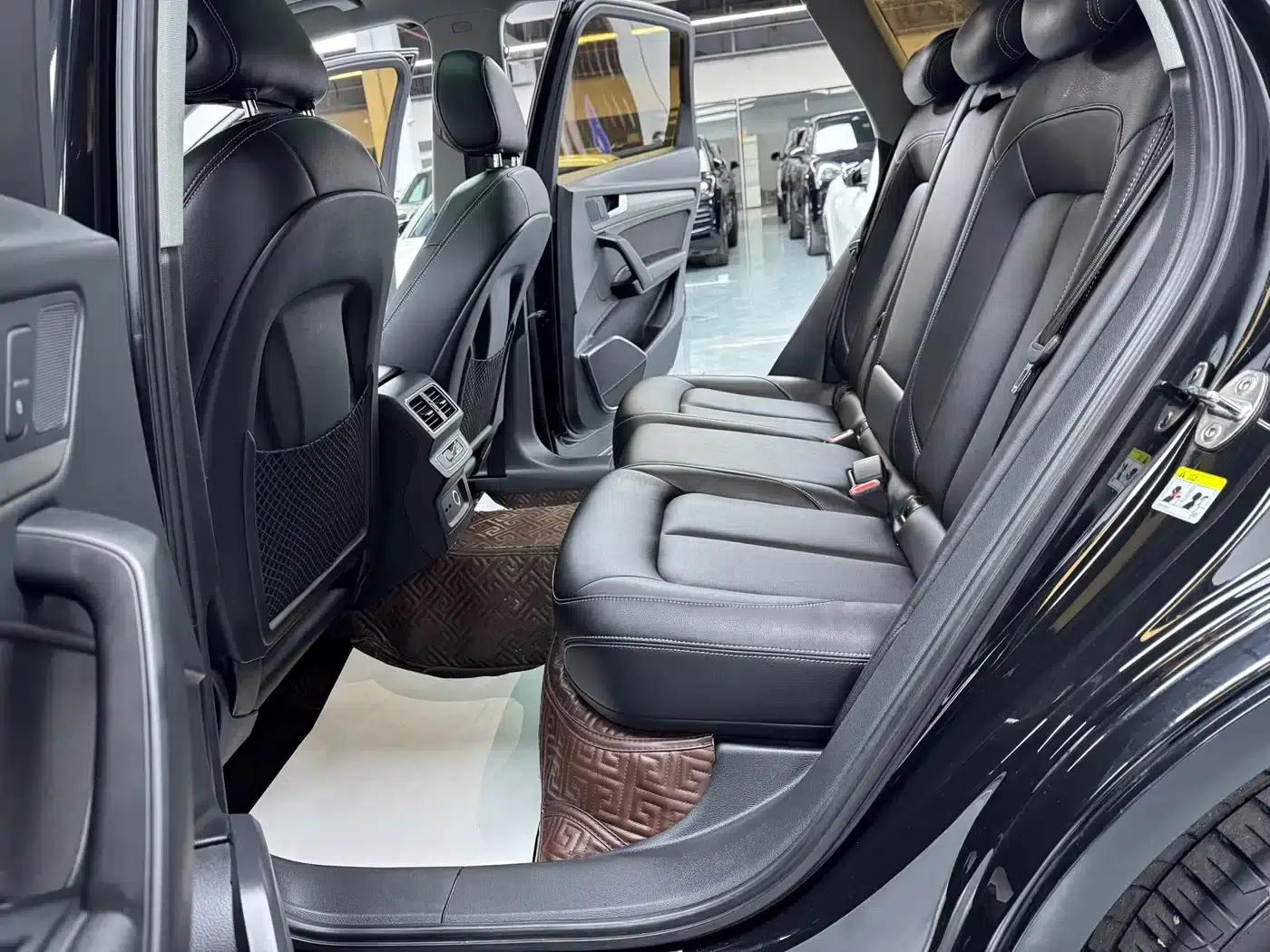 Audi Q5L 2020 40 TFSI Luxury Progressive Edition — миниатюра 15
