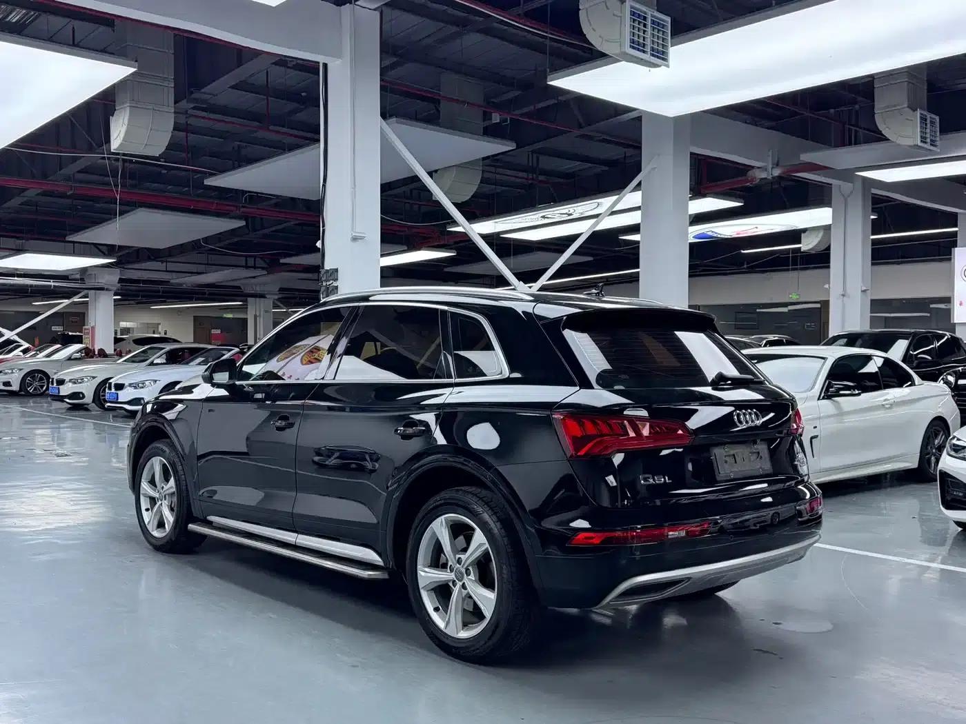 Audi Q5L 2020 40 TFSI Luxury Progressive Edition — миниатюра 16