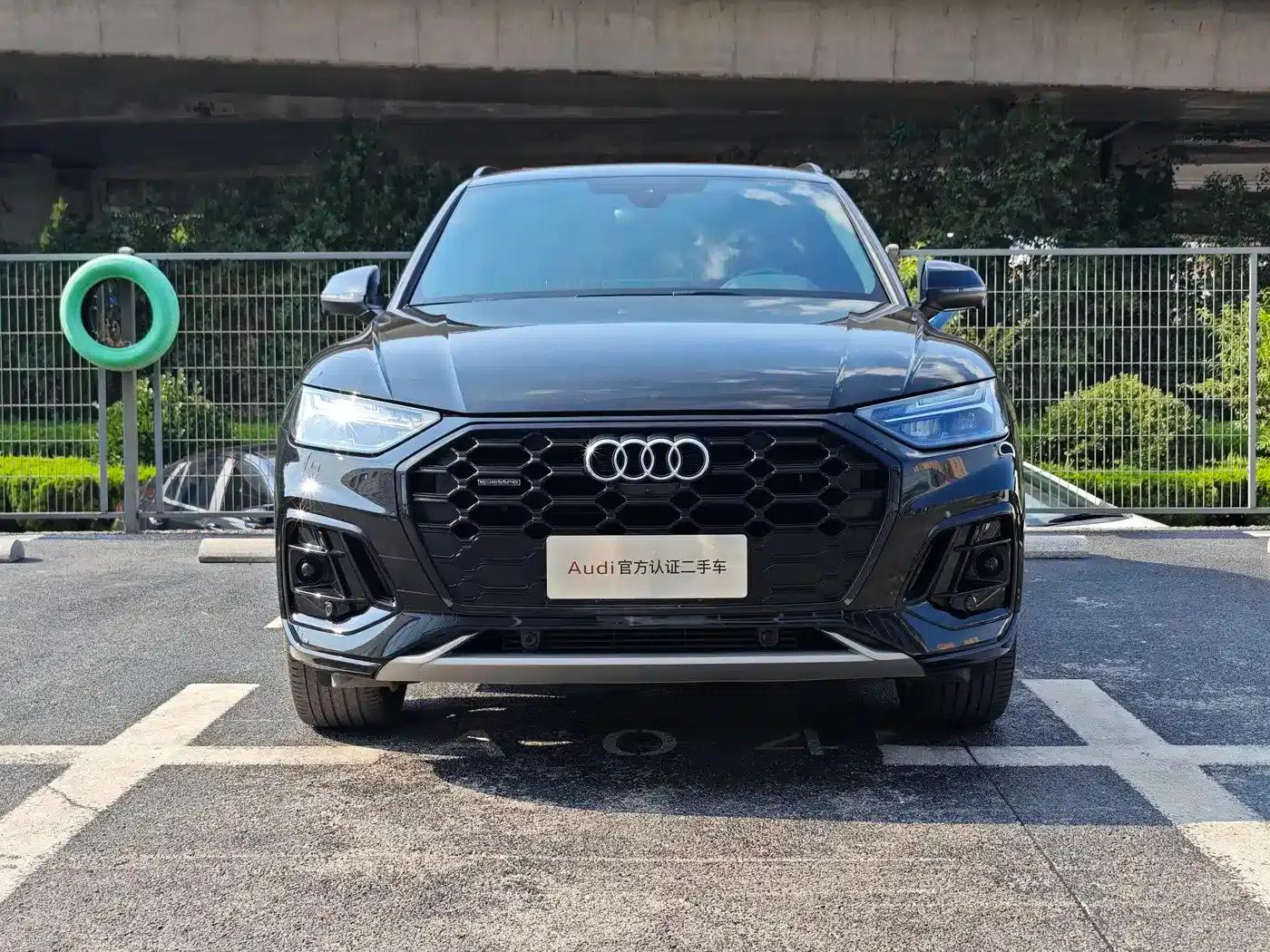 Audi Q5L 2024 40 TFSI Luxury Dynamic — миниатюра 2