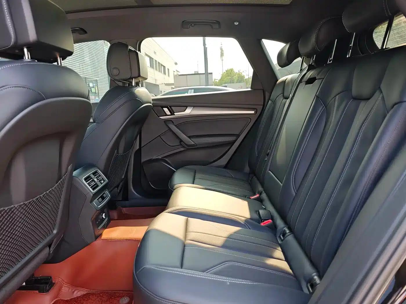 Audi Q5L 2024 40 TFSI Luxury Dynamic — миниатюра 6