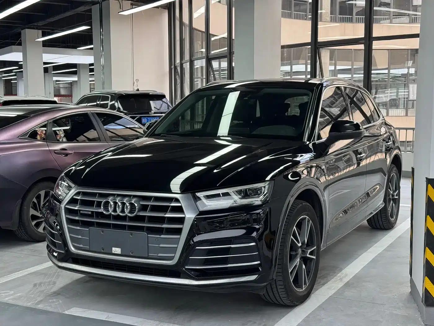 Audi Q5L 2020 40 TFSI Luxury Fashion Edition — миниатюра 1