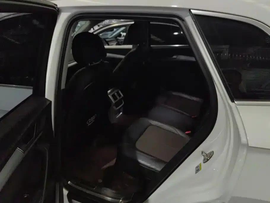 Audi Q5L 2020 Facelift 40 TFSI Luxury Progressive Edition — миниатюра 11