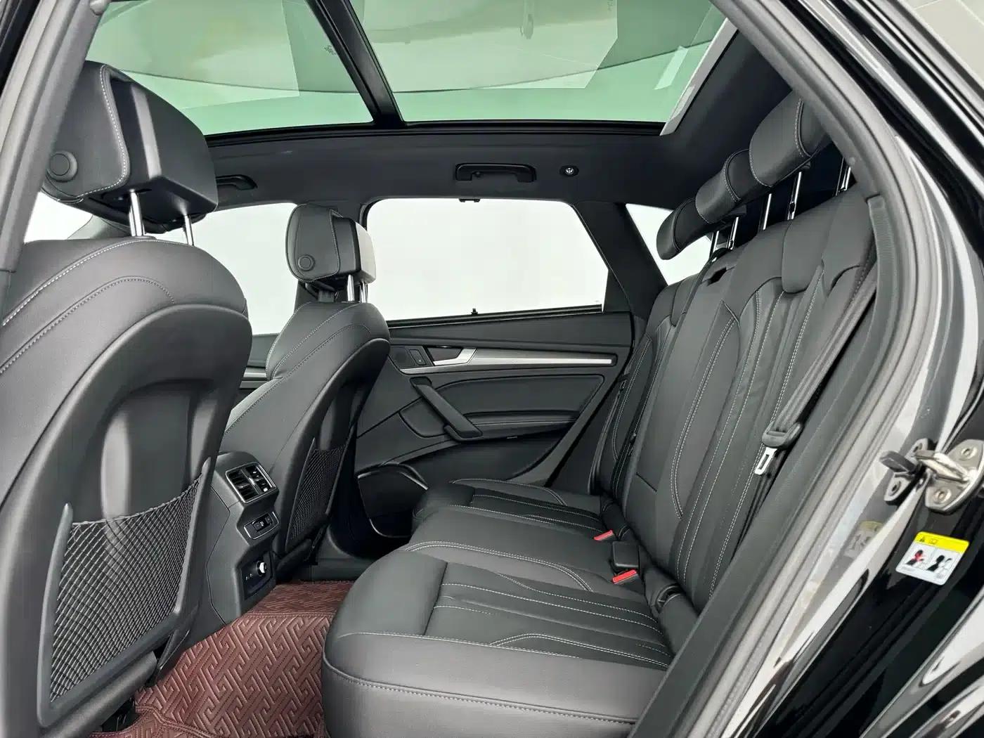 Audi Q5L 2023 40T Luxury Dynamic — миниатюра 10