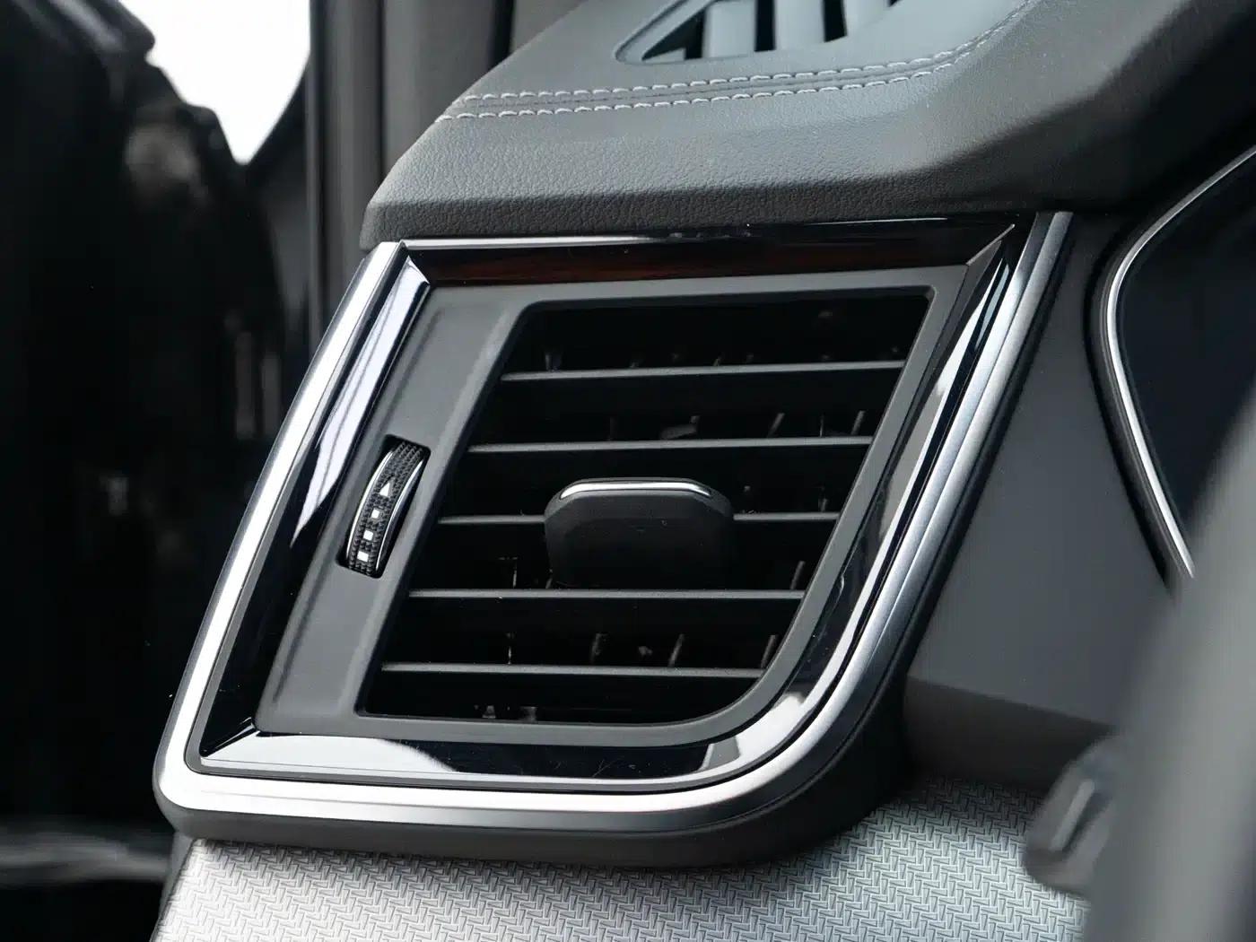 Audi Q5L 2023 40T Luxury Dynamic — миниатюра 14