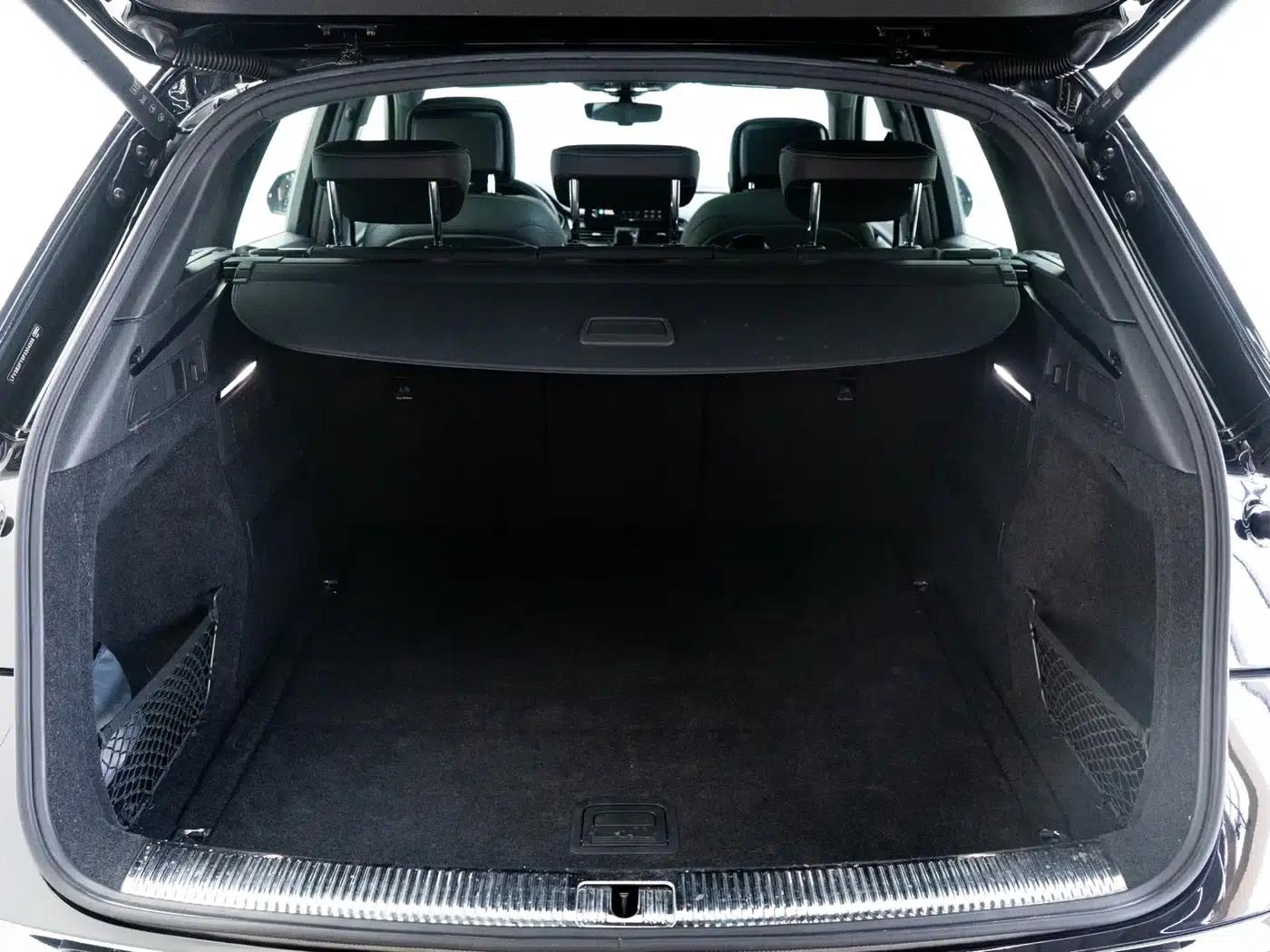 Audi Q5L 2023 40T Luxury Dynamic — миниатюра 17