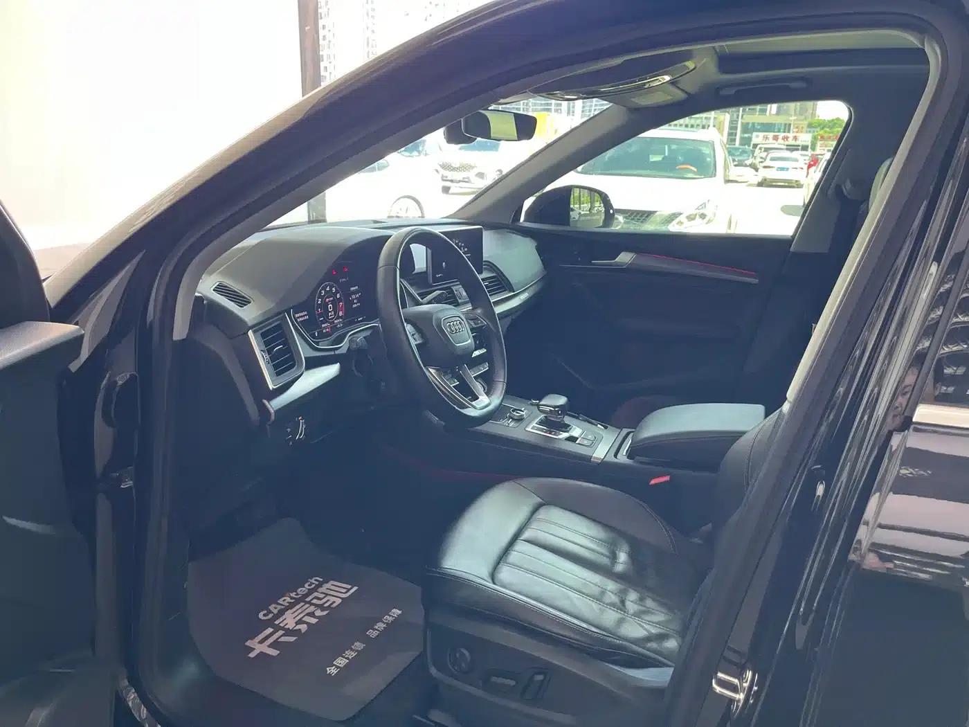 Audi Q5L 2020 Facelift 40 TFSI Luxury Fashion Edition — миниатюра 8