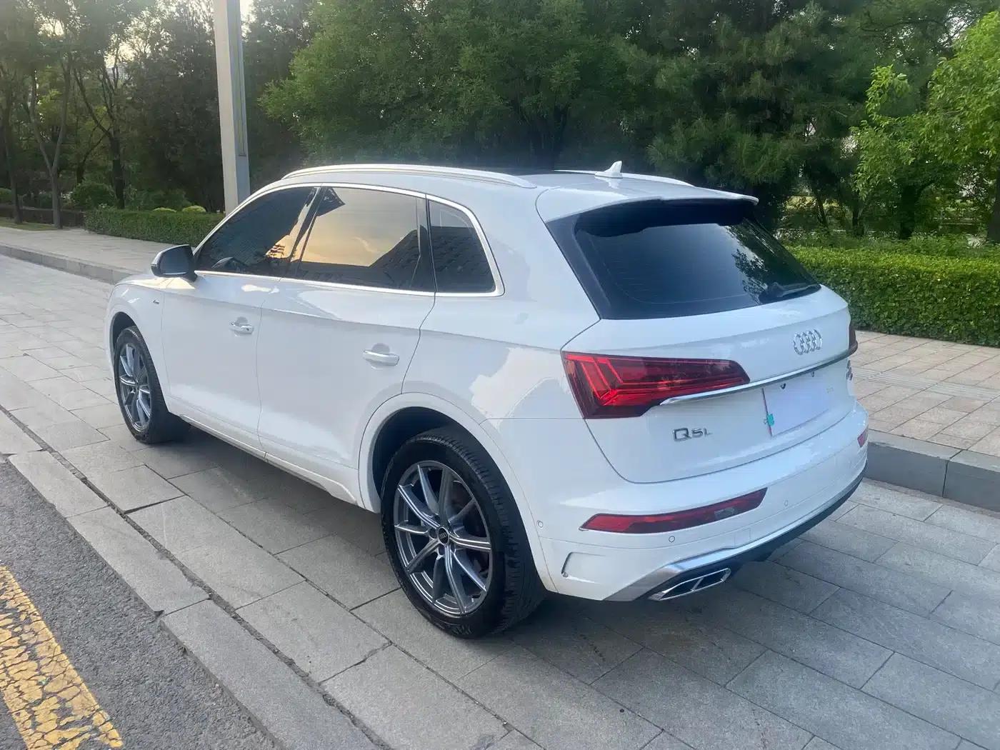 Audi Q5L 2022 Facelift 45T Luxury Dynamic — миниатюра 3