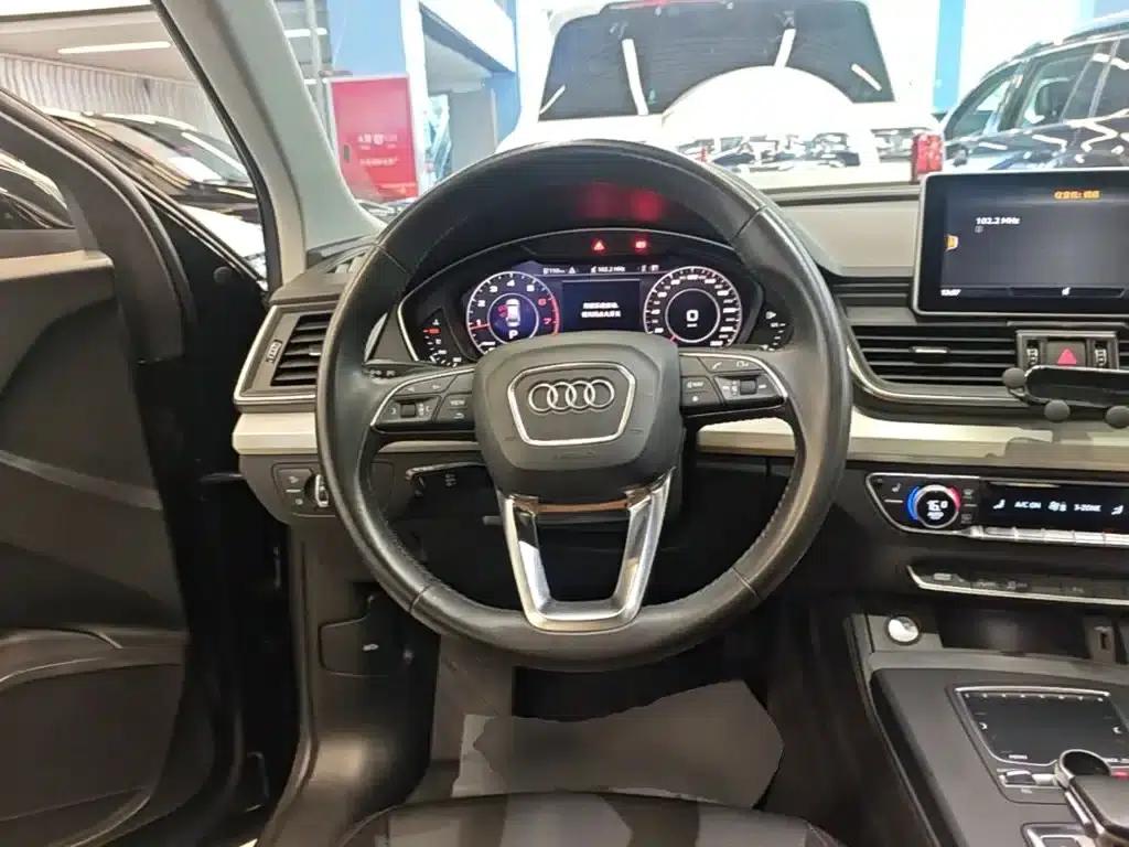 Audi Q5L 2020 40 TFSI Luxury Fashion Edition — миниатюра 11