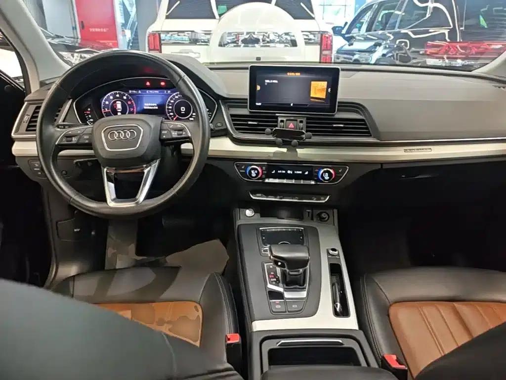 Audi Q5L 2020 40 TFSI Luxury Fashion Edition — миниатюра 10