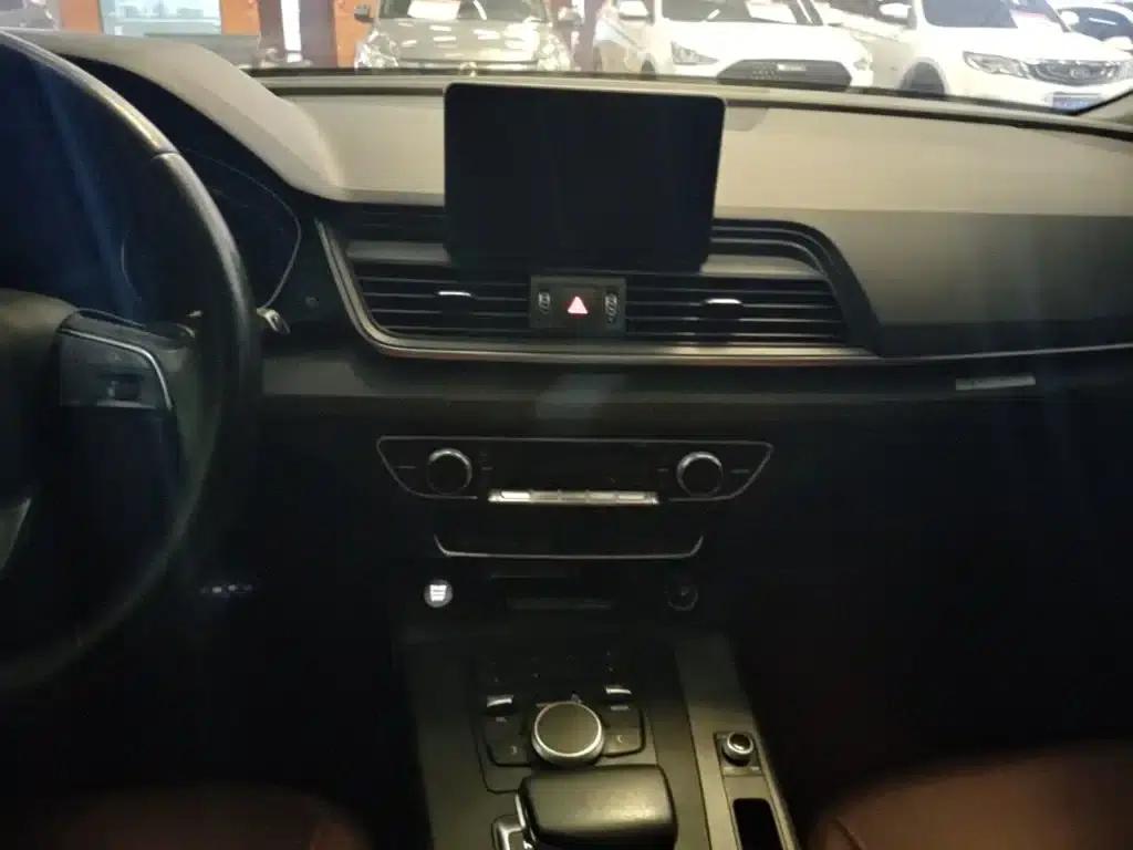 Audi Q5L 2020 40 TFSI Luxury Progressive Edition — миниатюра 13