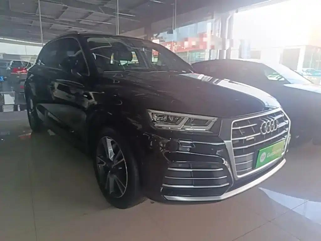 Audi Q5L 2020 Facelift 40 TFSI Luxury Fashion Edition — миниатюра 4