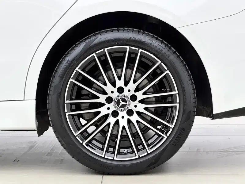 Mercedes-Benz C-Class 2024 Facelift C 260 L Sport Edition — миниатюра 10