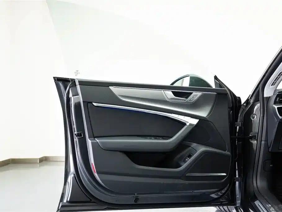 Audi A7 2024 45 TFSI Premium Edition — миниатюра 11