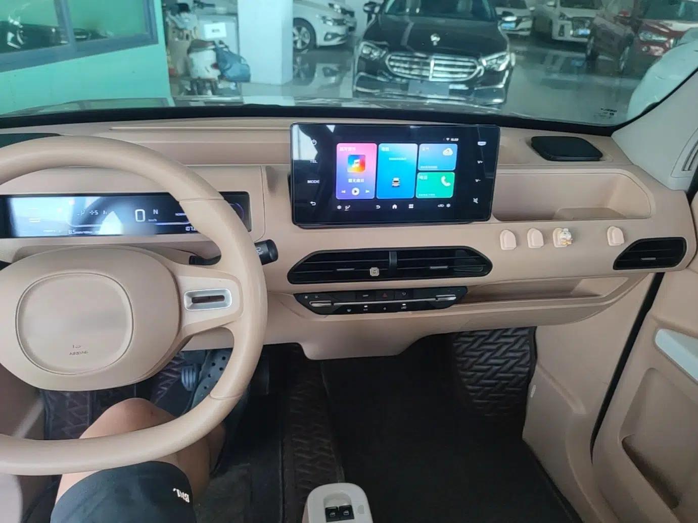 Geely Galaxy Panda 2023 Panda Mini 200km Endurance Bear — миниатюра 12