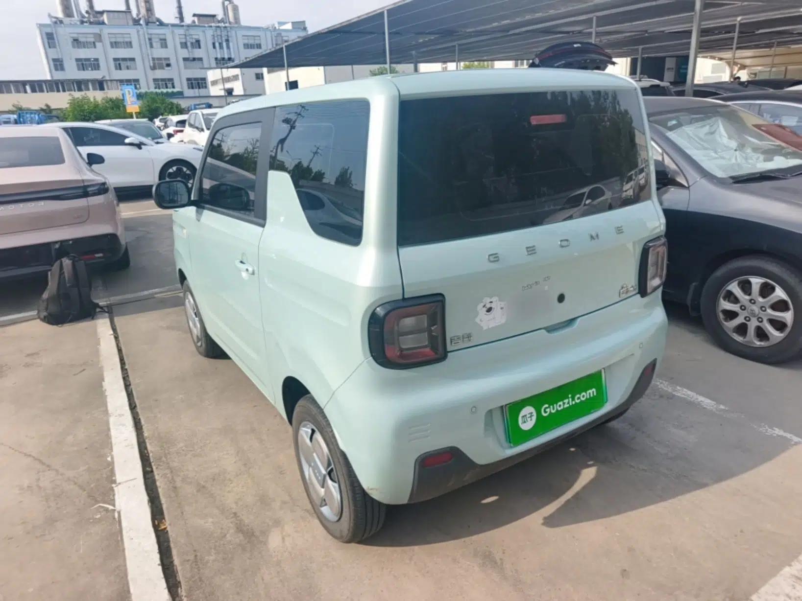 Geely Galaxy Panda 2023 Panda Mini 200km Endurance Bear — миниатюра 4