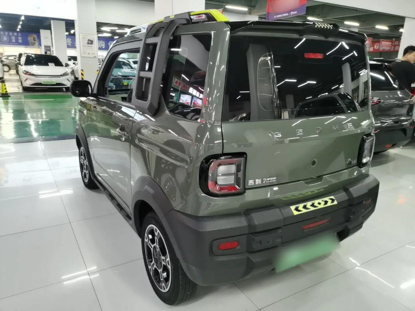 Geely Galaxy Panda 2024 200km Panda Rider — миниатюра 4