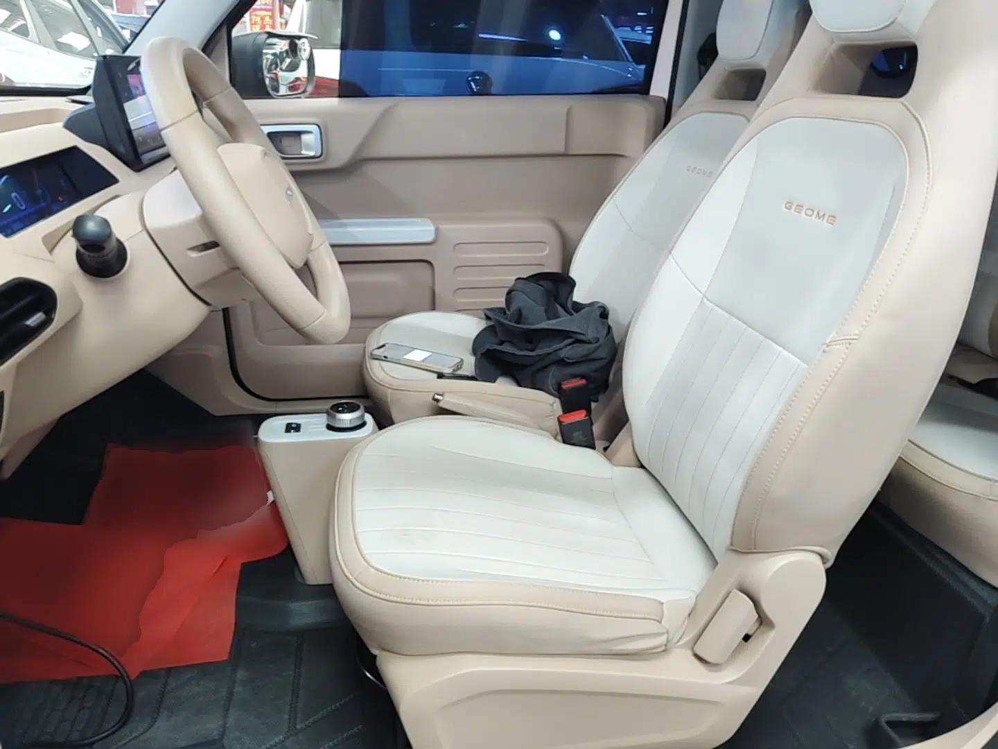 Geely Galaxy Panda 2024 Panda Mini 200km Longteng PRO Edition — миниатюра 17