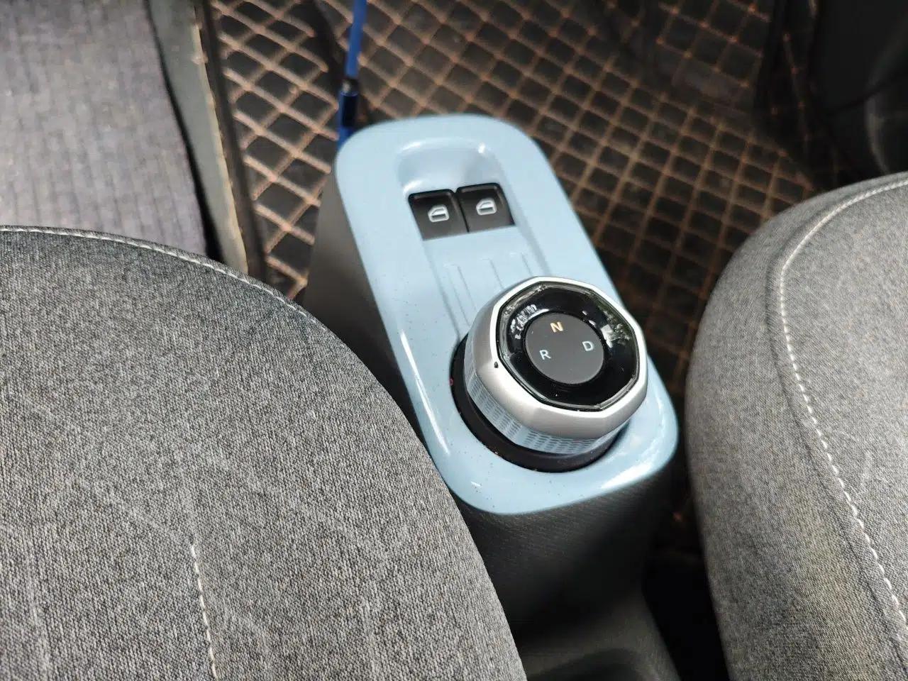Geely Galaxy Panda 2024 Panda Mini 200km Endurance Bear — миниатюра 14