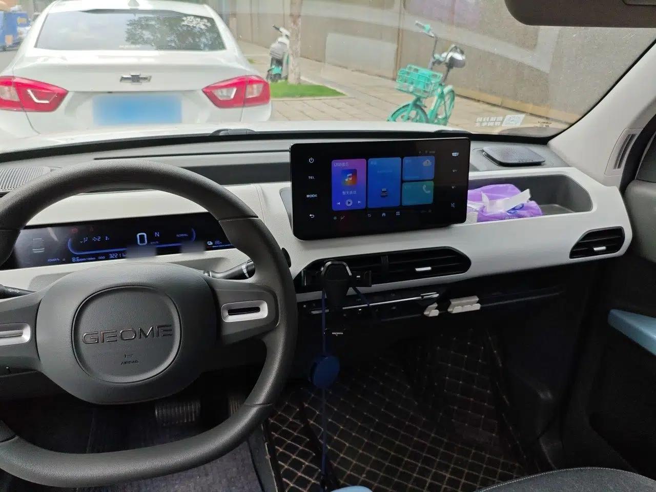 Geely Galaxy Panda 2024 Panda Mini 200km Endurance Bear — миниатюра 9