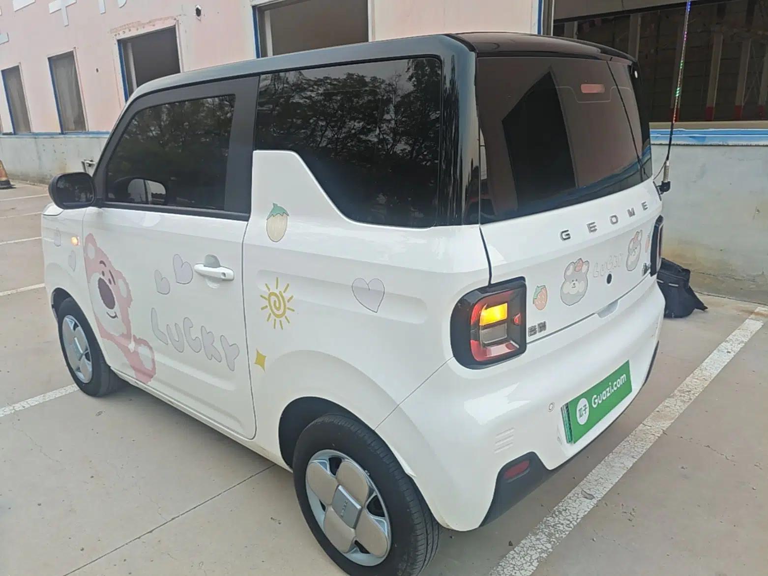 Geely Galaxy Panda 2023 Panda Mini 200km Endurance Bear — миниатюра 4