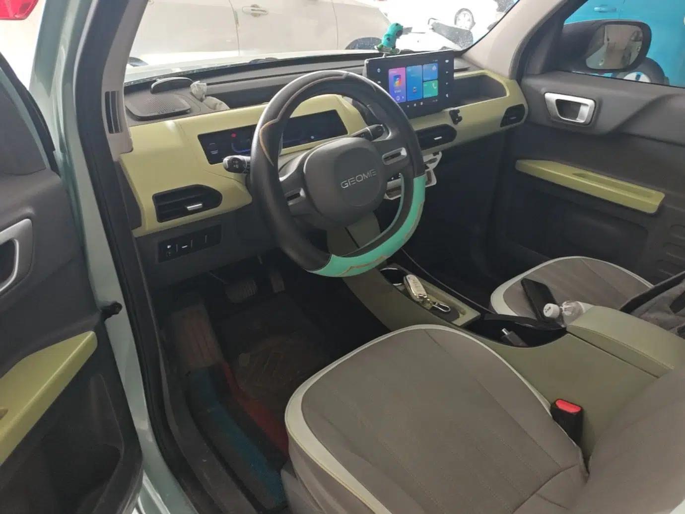 Geely Galaxy Panda 2024 Panda Mini 200km Endurance Bear — миниатюра 12