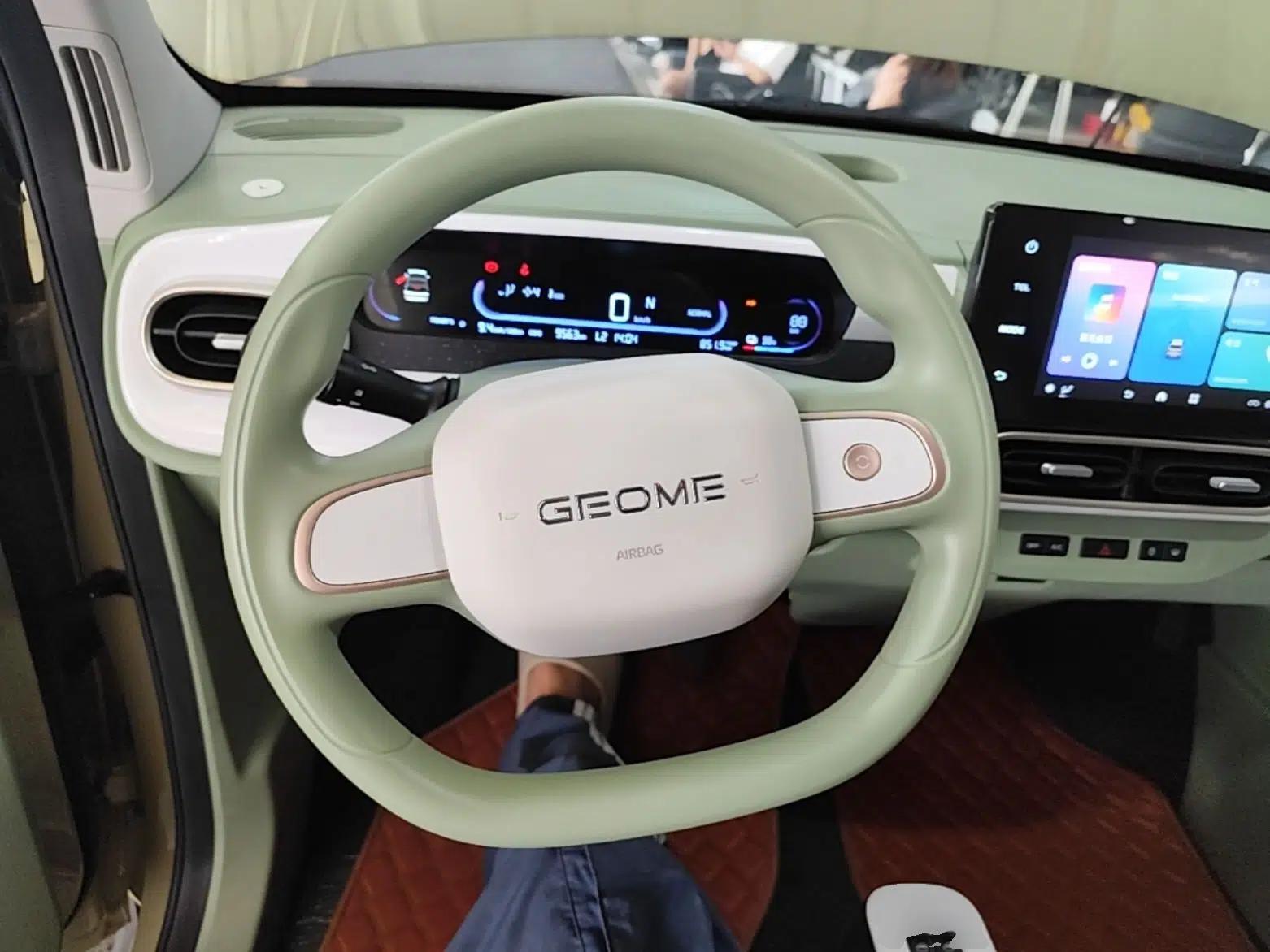 Geely Galaxy Panda 2025 210km Panda Rider — миниатюра 13