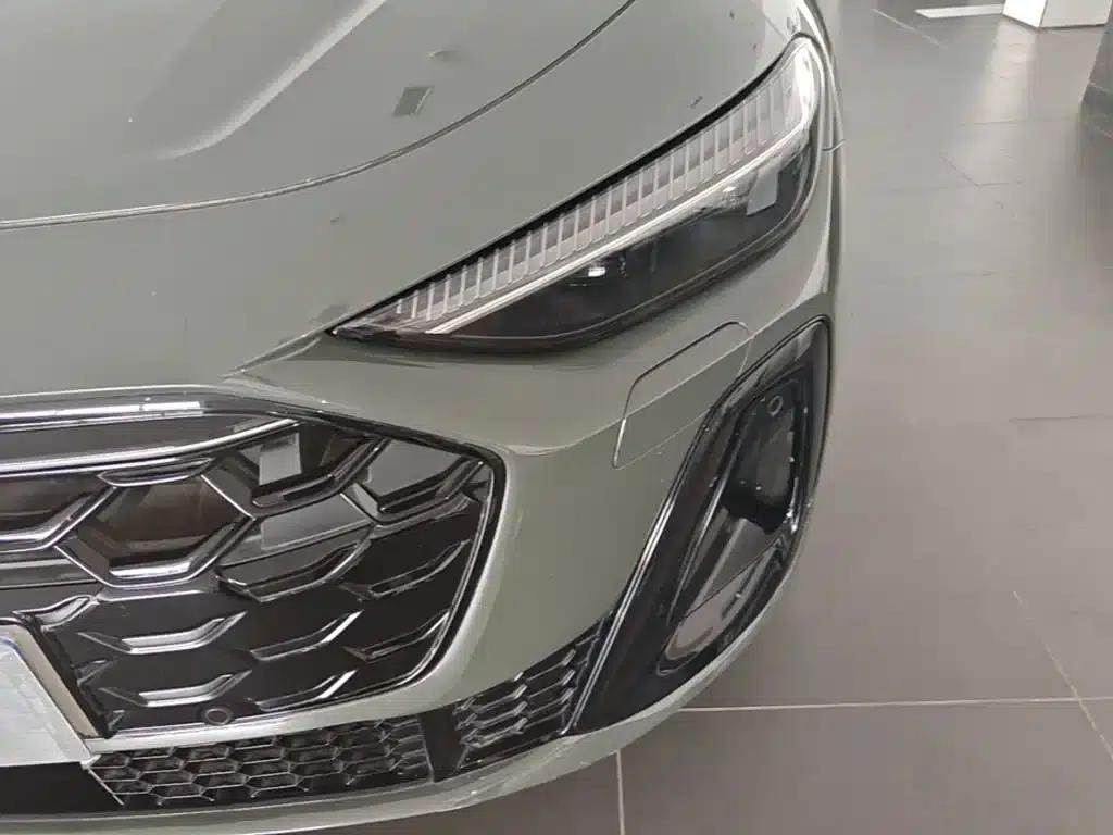 Audi A5L 2026 2.0T Sport Plus — миниатюра 24