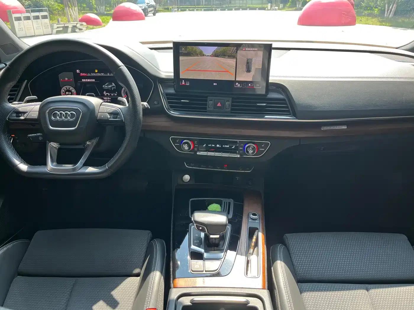 Audi Q5L Sportback 2022 45 TFSI Luxury — миниатюра 8