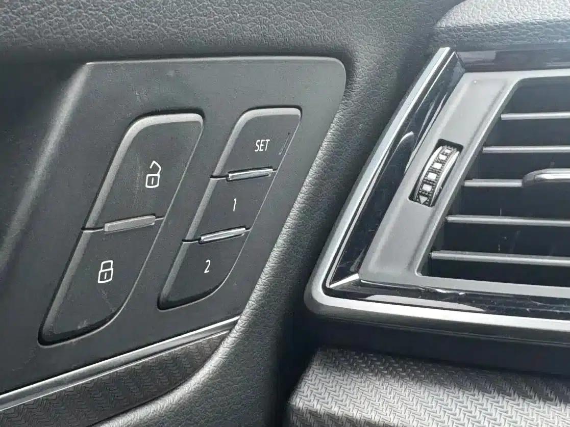 Audi Q5L Sportback 2021 40 TFSI Luxury — миниатюра 10