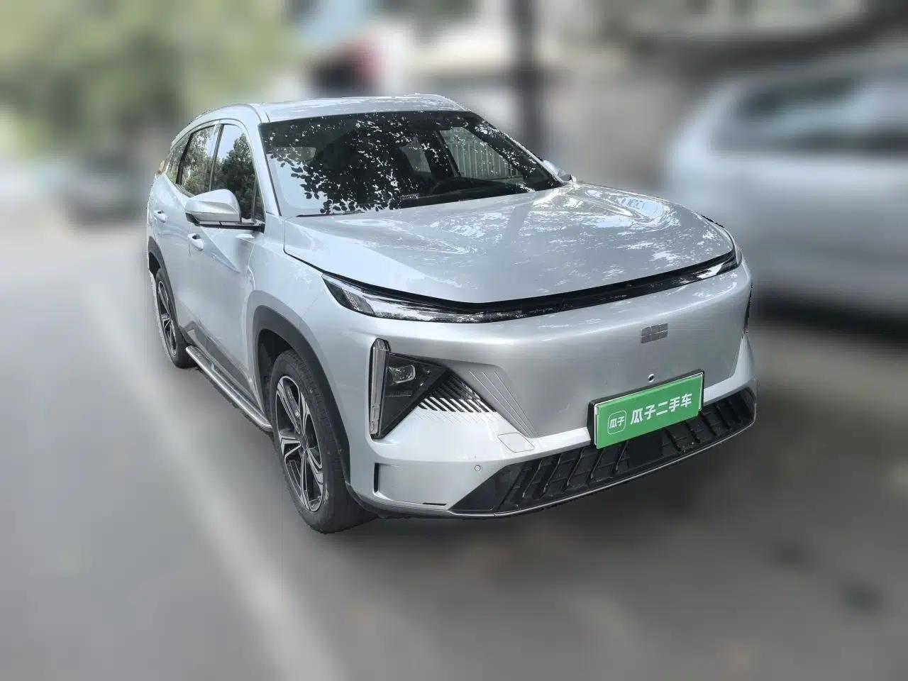 Geely Galaxy L7 2024 1.5T 115 km PLUS Dragon Edition — миниатюра 3