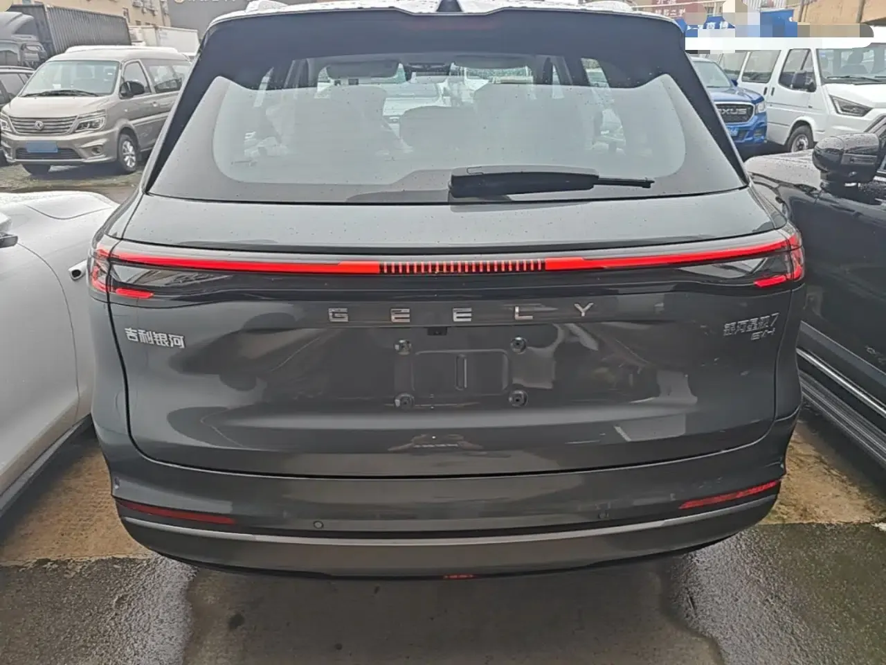 Geely Galaxy Xingjian 7 EM-i 2026 Model 135km Smart Navigation Version — миниатюра 5