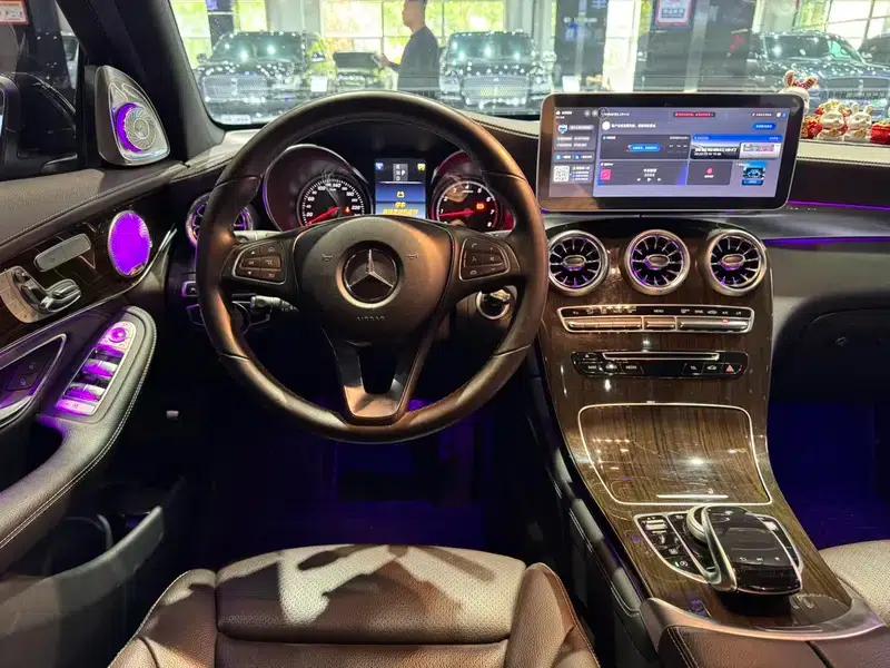 2019 Mercedes-Benz GLC 260 L 4MATIC Luxury — миниатюра 9