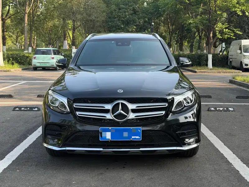 2018 Mercedes-Benz GLC 260 4MATIC Luxury — миниатюра 2
