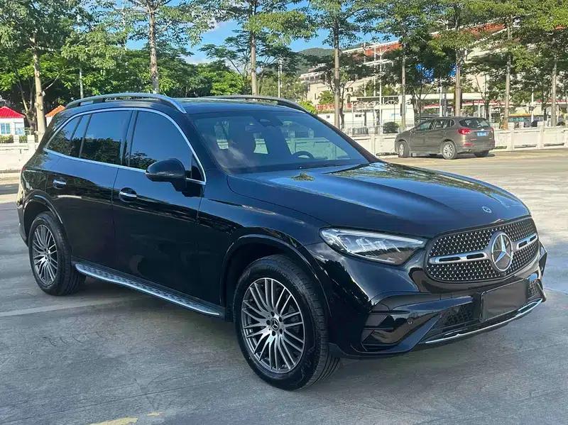 2025 Mercedes-Benz GLC 300 L 4MATIC Dynamic 5-seater — миниатюра 3