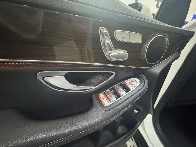 2019 Mercedes-Benz GLC 260 L 4MATIC Dynamic — миниатюра 12