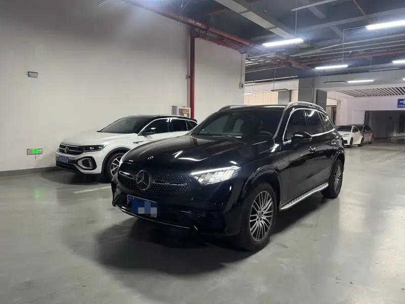 2025 Mercedes-Benz GLC 300 L 4MATIC Dynamic 5-seater — миниатюра 1