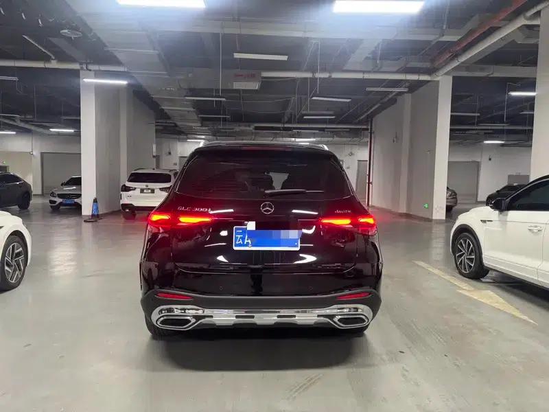 2025 Mercedes-Benz GLC 300 L 4MATIC Dynamic 5-seater — миниатюра 5