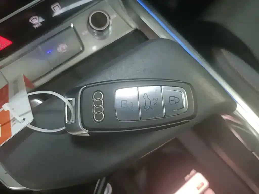 Audi e-tron 2021 50 quattro Premium Edition — миниатюра 9