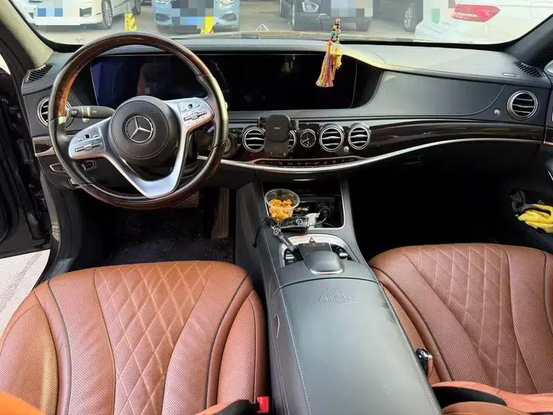Maybach S-Class 2020 S 450 4MATIC Collector's Edition — миниатюра 11