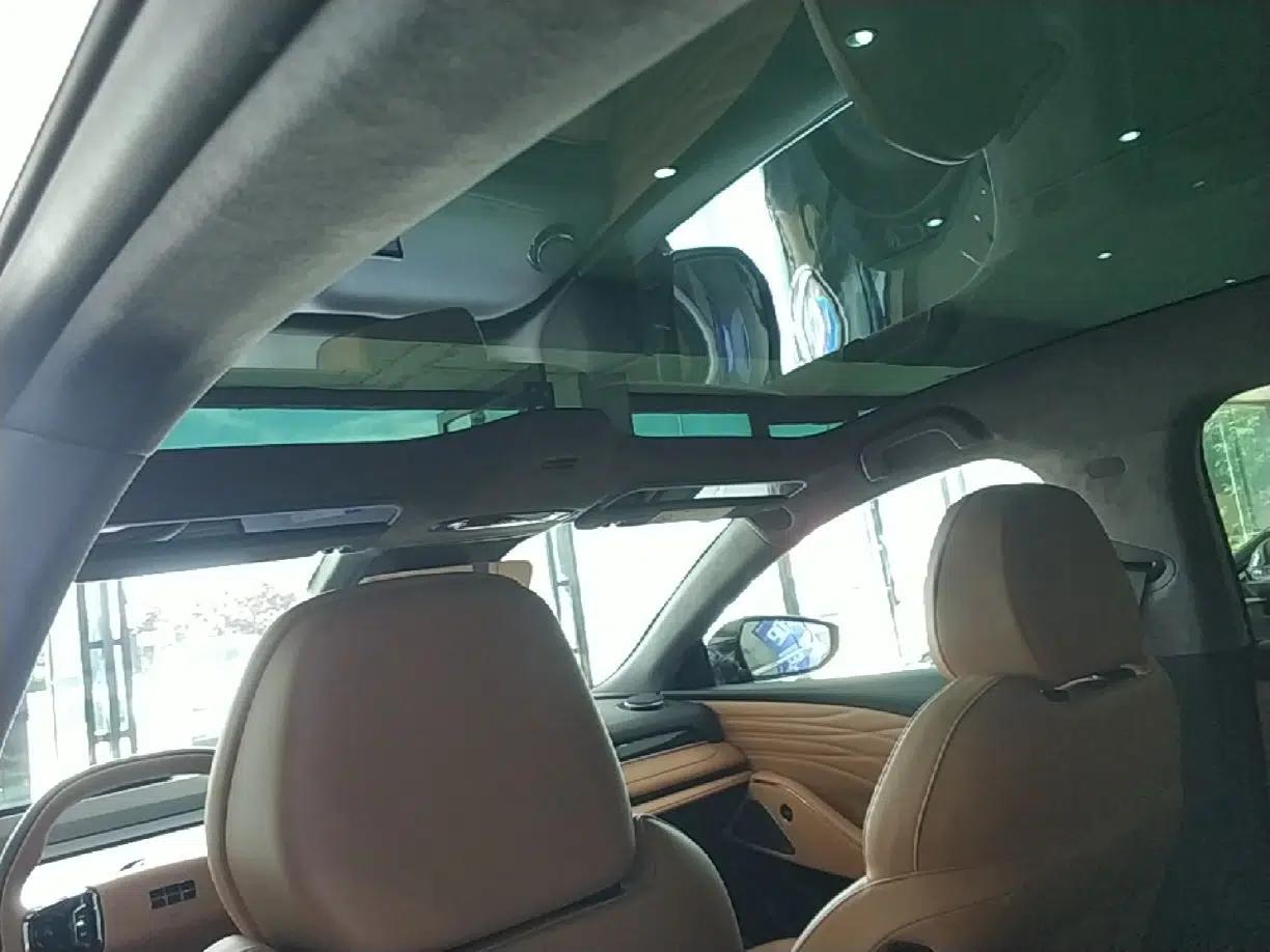 Geely Galaxy 8 2025 130km EM-P Starship Edition — миниатюра 21